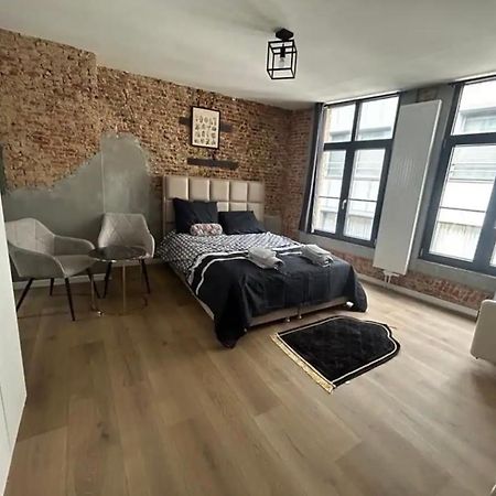 Cosy Room In Antwerp City Ngoại thất bức ảnh